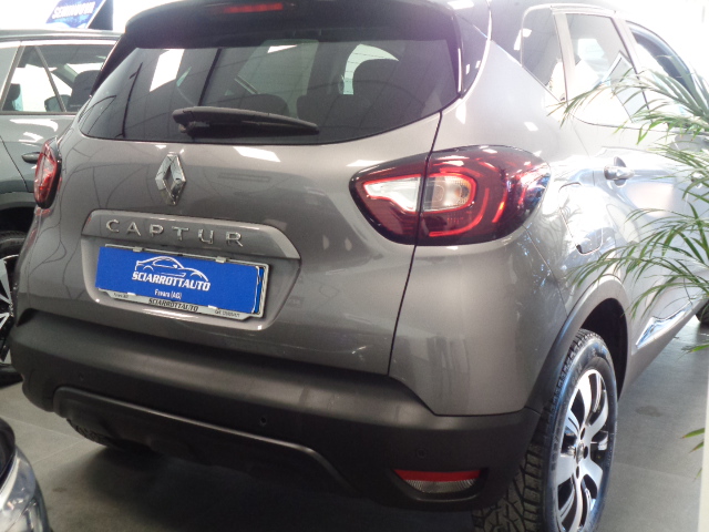 Renault Captur dCi 8V 90 CV Sport NEO PATENTATI