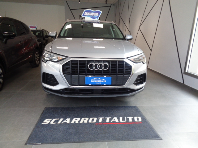 Audi Q3 35 TDI S tronic Business Advanced