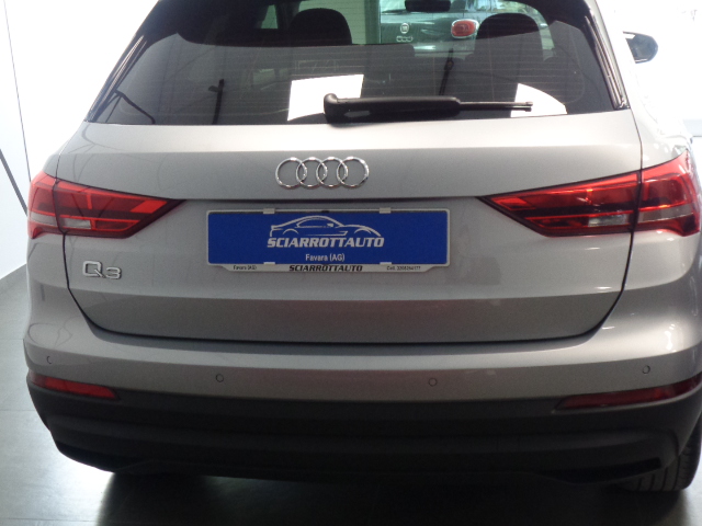 Audi Q3 35 TDI S tronic Business Advanced