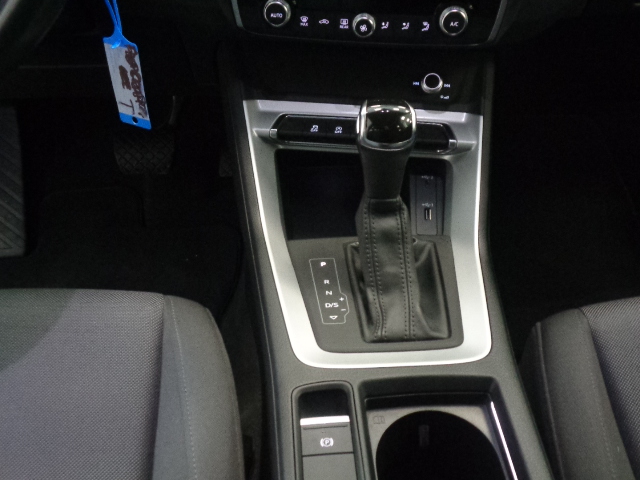 Audi Q3 35 TDI S tronic Business Advanced