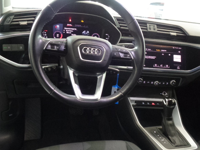 Audi Q3 35 TDI S tronic Business Advanced