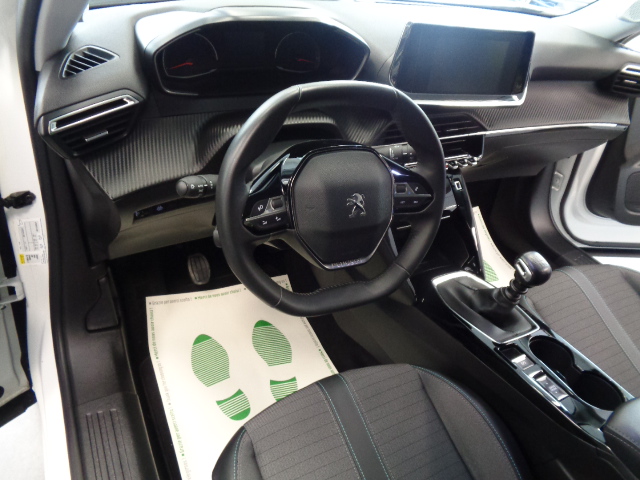 Peugeot  2008 1.5 bluehdi Allure 2022