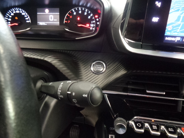 Peugeot 2008 BlueHDi 110 S&S Allure