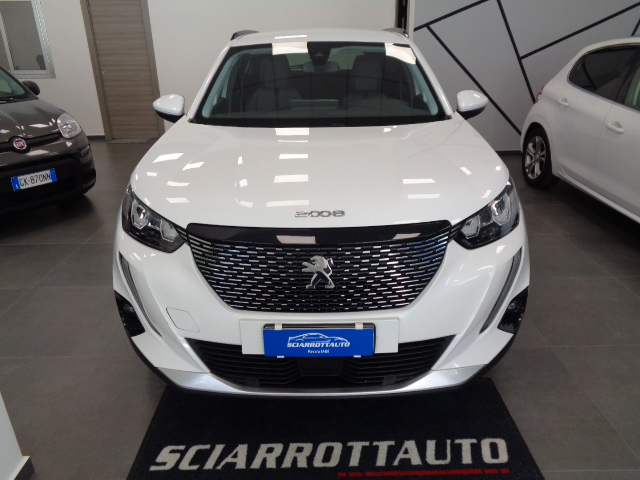 Peugeot 2008 BlueHDi 130 S&S EAT8 Allure