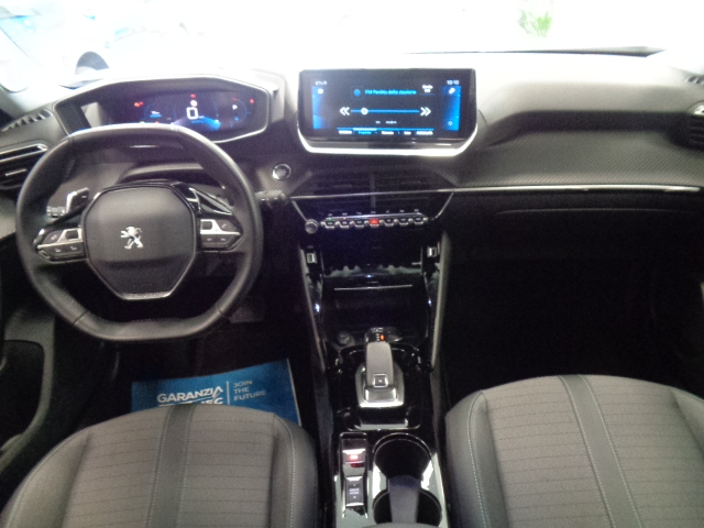 Peugeot 2008 BlueHDi 130 S&S EAT8 Allure