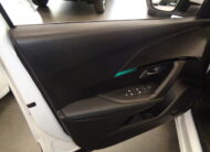 Peugeot 2008 BlueHDi 130 S&S EAT8 Allure