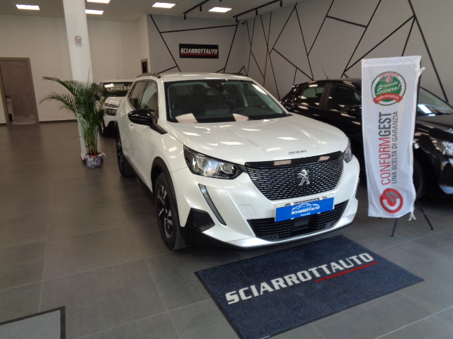 Peugeot 2008 BlueHDi 110 S&S Allure Pack