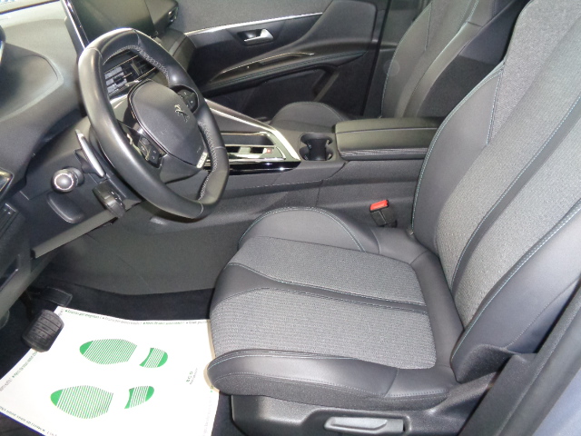Peugeot 3008 3008 1.5 bluehdi Allure Pack s