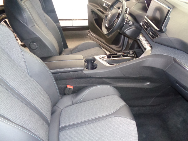 Peugeot 3008 3008 1.5 bluehdi Allure Pack s
