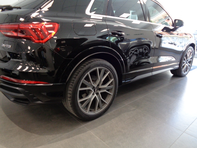 AUDI Q3 II 2019 35 2.0 tdi S line edition s-tronic