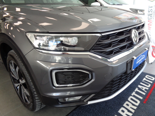 VOLKSWAGEN T-ROC 1.6 TDI