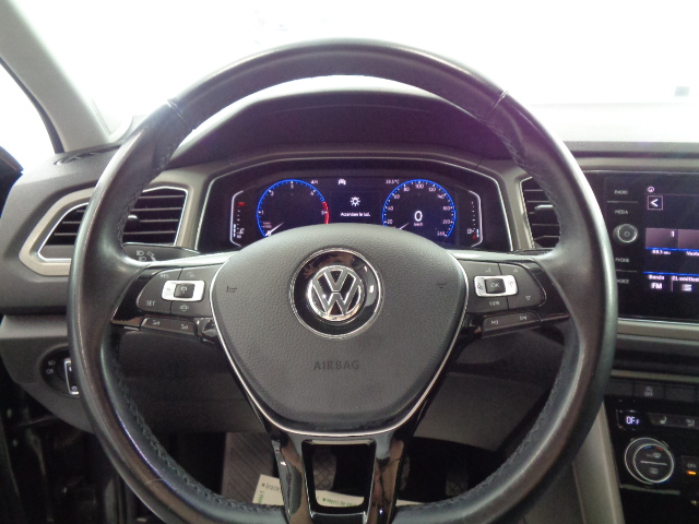 VOLKSWAGEN T-ROC 1.6 TDI