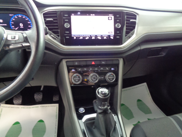 VOLKSWAGEN T-ROC 1.6 TDI
