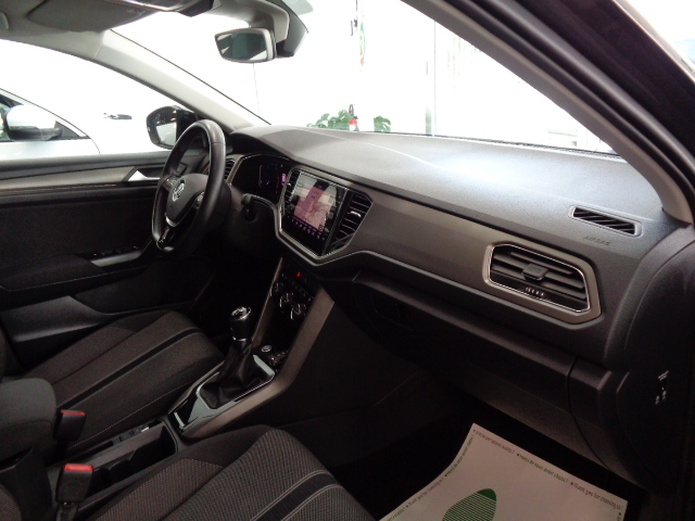 VOLKSWAGEN T-ROC 1.6 TDI