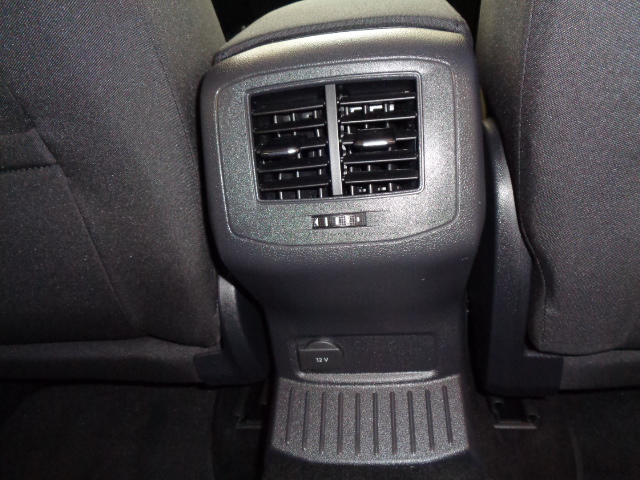 VOLKSWAGEN T-ROC 1.6 TDI