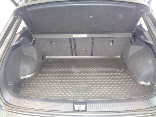VOLKSWAGEN T-ROC 1.6 TDI