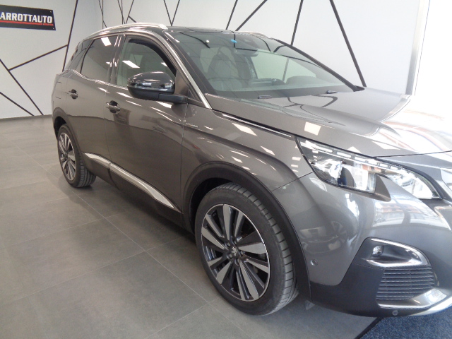PEUGEOT 3008 GTI LINE