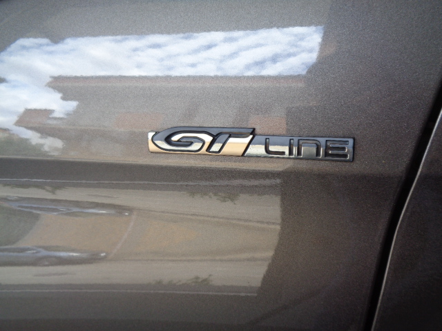 PEUGEOT 3008 GTI LINE