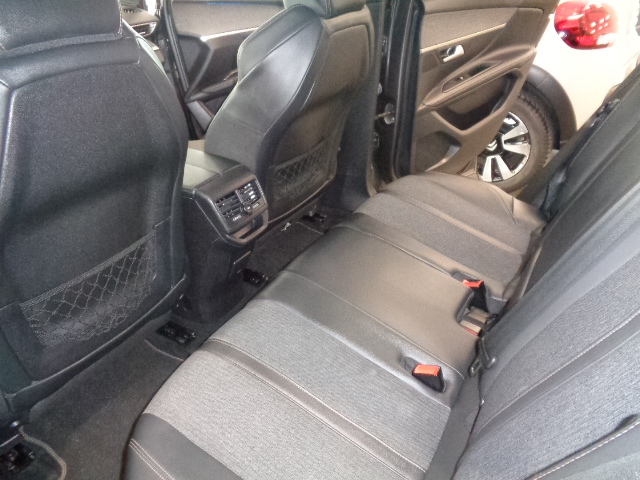 PEUGEOT 3008 GTI LINE