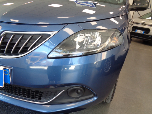 Lancia Ypsilon 1.0 FireFly 5 porte S&S Hybrid Gold