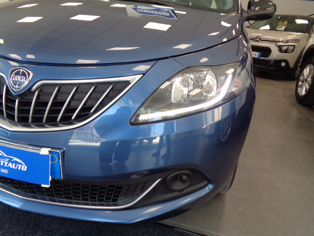 Lancia Ypsilon 1.0 FireFly 5 porte S&S Hybrid Gold