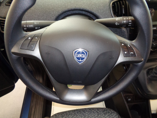 Lancia Ypsilon 1.0 FireFly 5 porte S&S Hybrid Gold