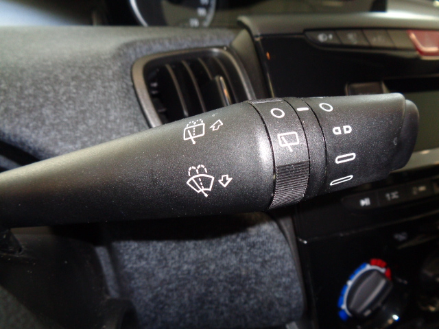 Lancia Ypsilon 1.0 FireFly 5 porte S&S Hybrid Gold